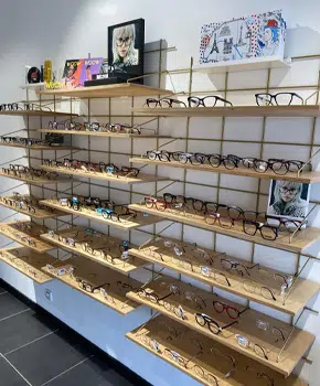 boutique optique villette d'anthon présentation montures et verres rodenstock